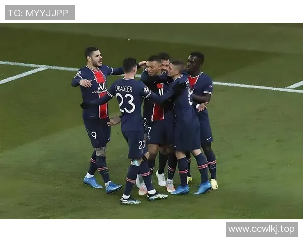 2-0朗斯＋斩获联赛6连胜＋力压大巴黎领跑法甲积分榜！